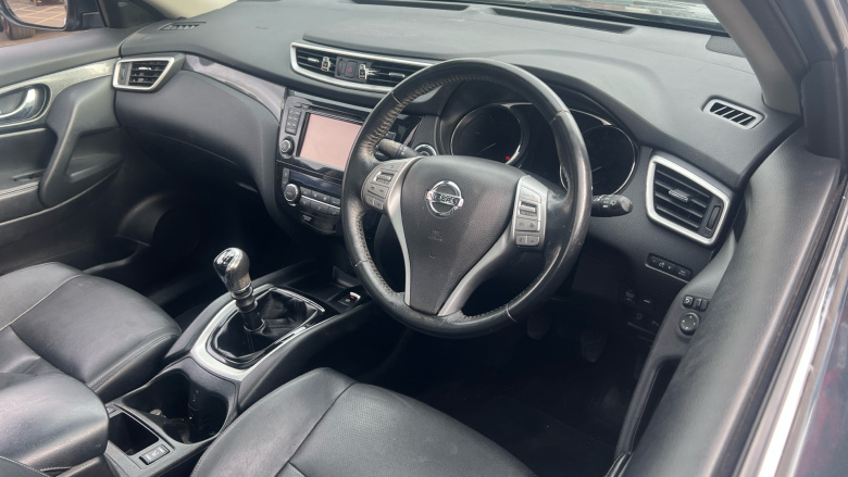 Nissan X-Trail 1.6 dCi Tekna 5dr Diesel Station Wagon